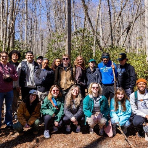 Students Leaving a Mark Spend Spring Break Helping Others